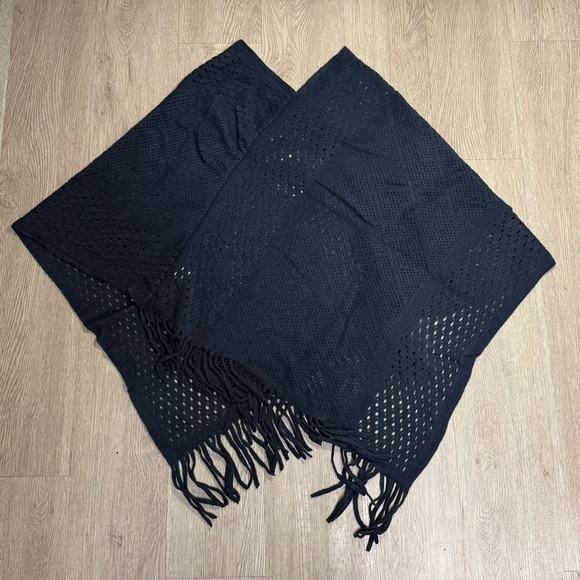 New C-Mode One Size Navy Knit Poncho Shawl Wrap - Picture 1 of 13